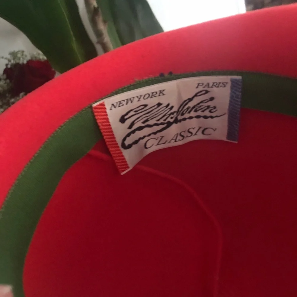 Vintage Red Wool Hat ~ MR. JOHN CLASSIC - Picture 7 of 14